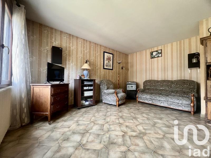 Maison - 331 m² - 9 pièces