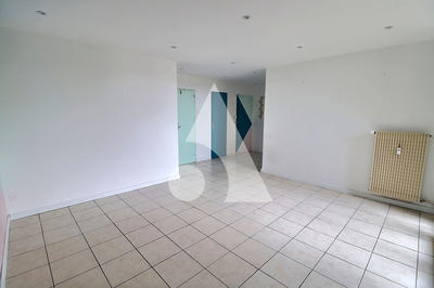 Appartement - 75 m² - 4 pièces