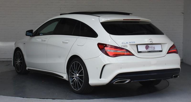 Mercedes Cla Shooting Brake 200 7-G Dct a White Art Edition