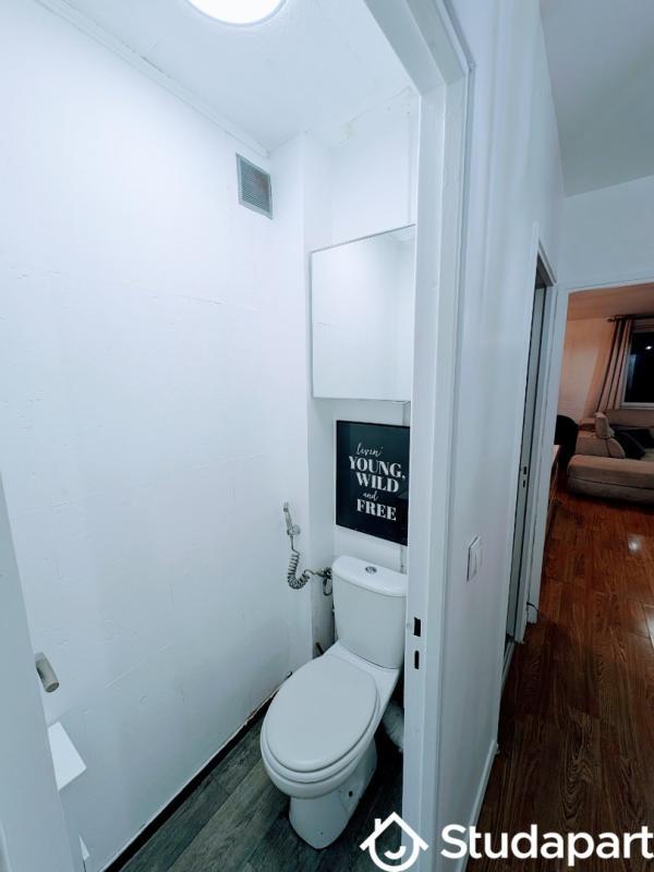 Chambre - 11 m² - 1 pièce