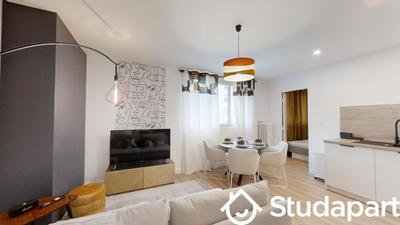 Chambre - 9 m² - 1 pièce