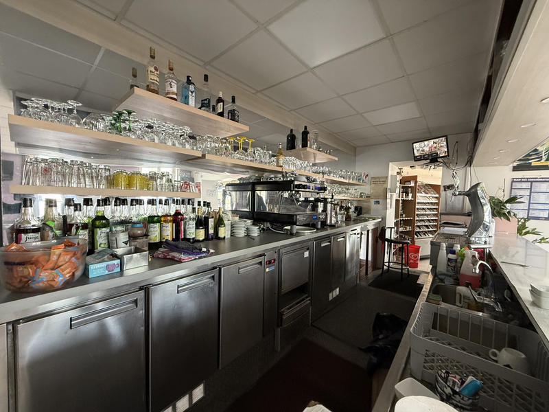 Local commercial - 407 m²