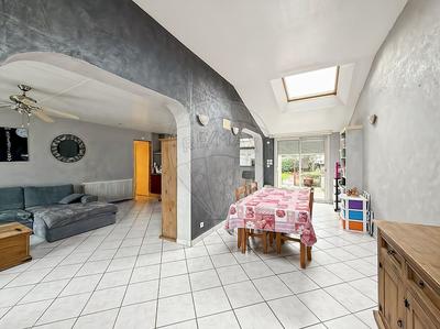 Maison - 145 m² - 7 pièces