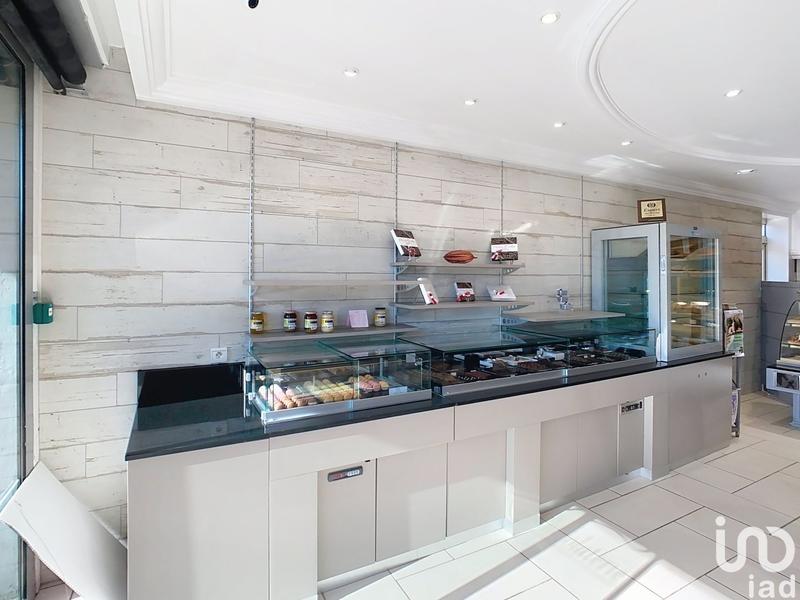 Local commercial - 200 m²