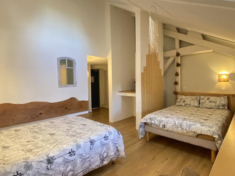 Château - 1 600 m² - 35 pièces