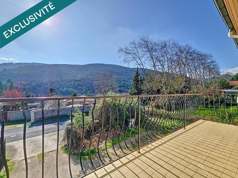 Maison - 177 m² - 9 pièces