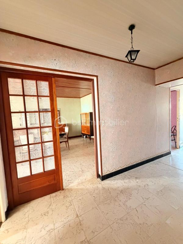 Immeuble - 170 m² - 8 pièces