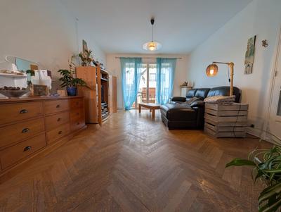 Maison - 144 m² - 7 pièces