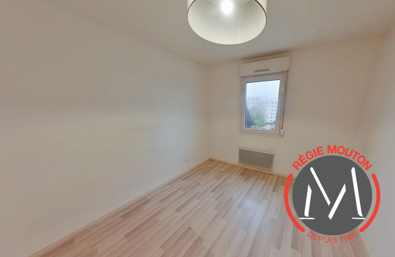 Appartement - 77 m² - 3 pièces