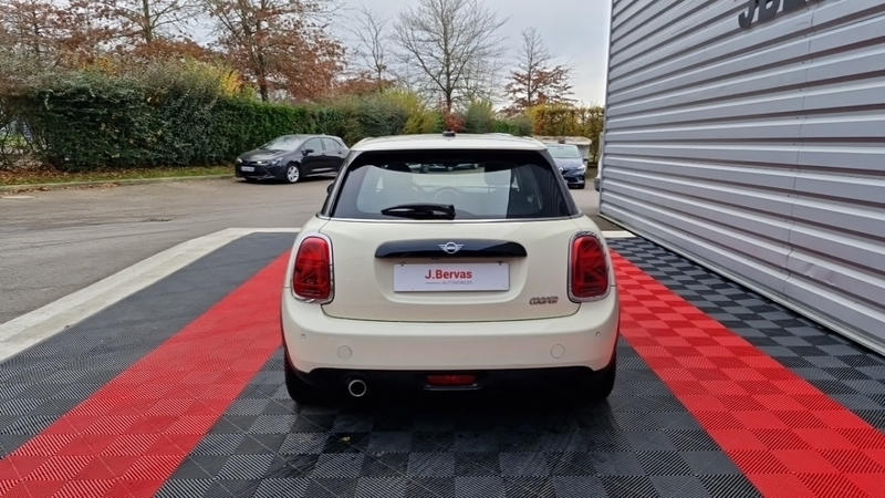 Mini 5 portes Hatch F55 Lci Cooper 136 Ch Bva7 Finition Business Design