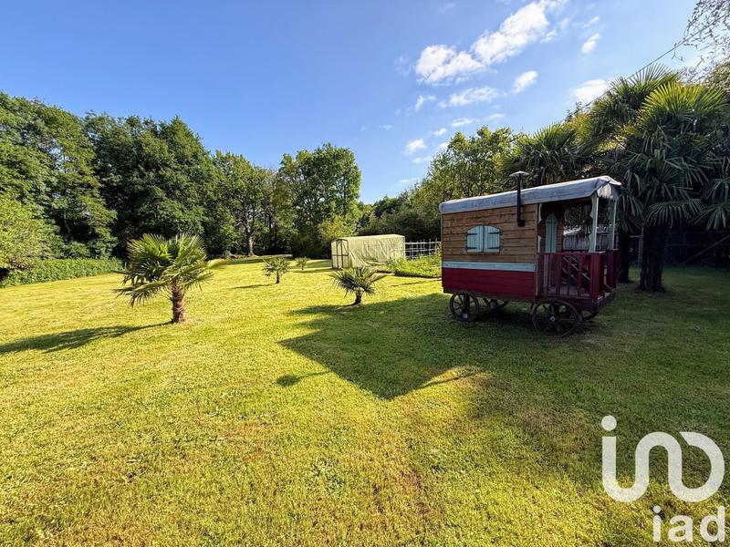 Maison - 212 m² - 5 pièces