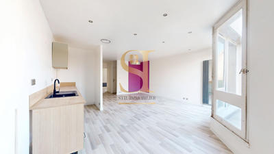 Appartement - 92 m² - 5 pièces