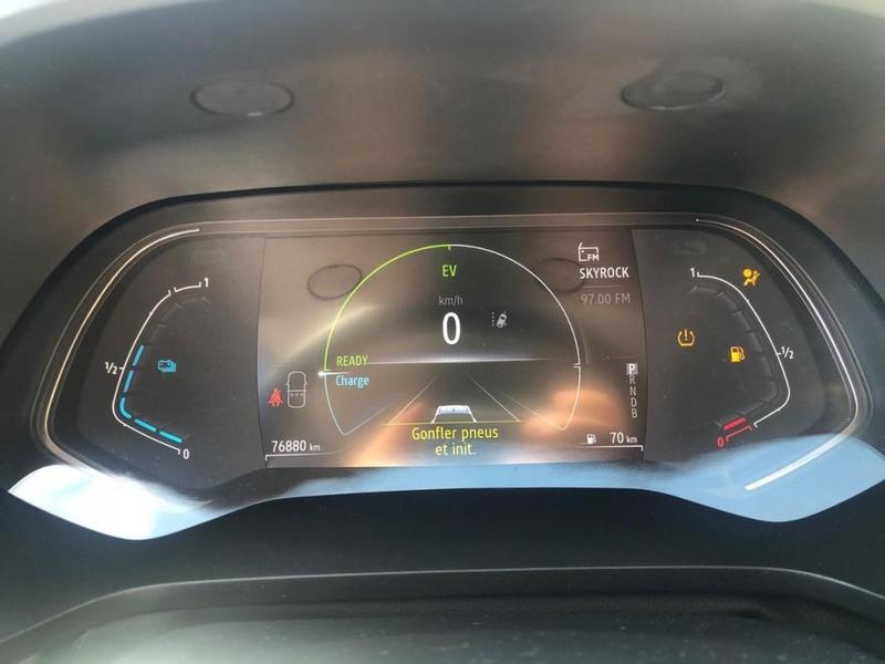 Renault Captur E-Tech 145 - 21 Business