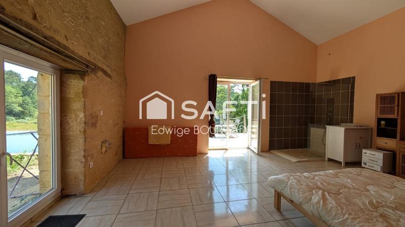 Maison - 230 m² - 4 pièces