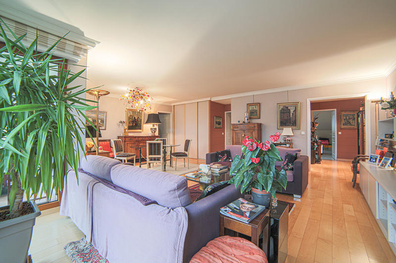 Appartement - 117 m² - 4 pièces