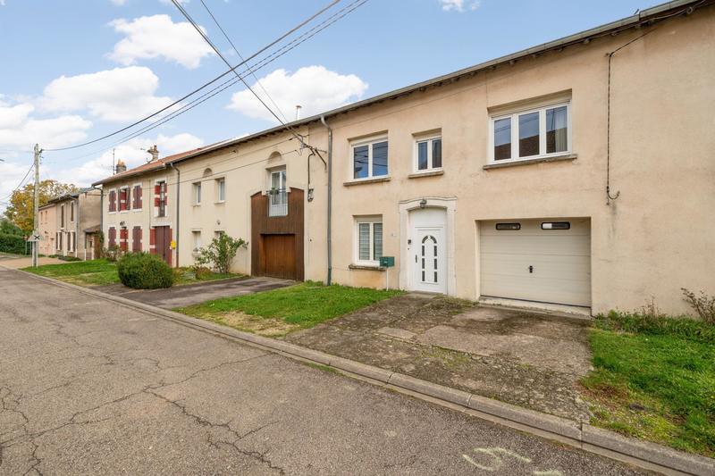 Maison de village - 127 m² - 6 pièces