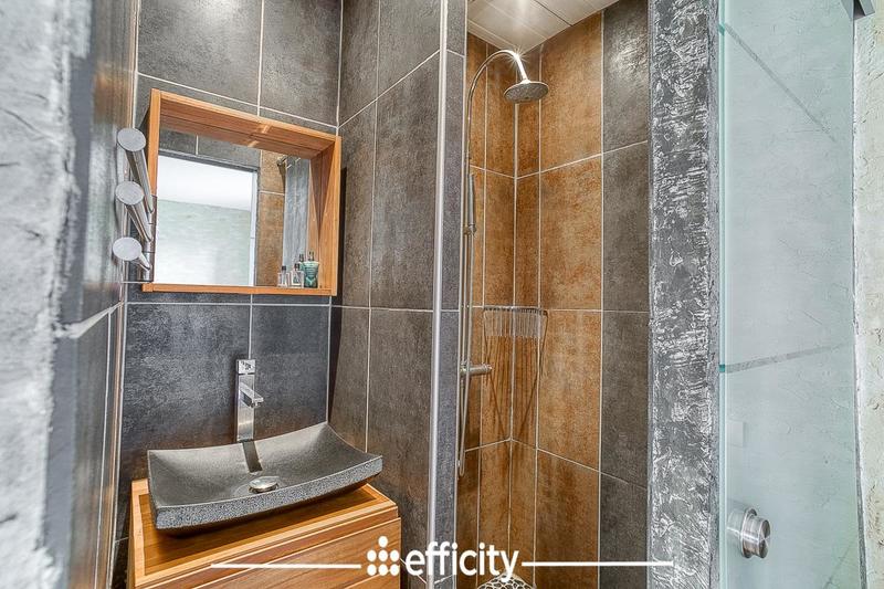 Villa - 158 m² - 7 pièces