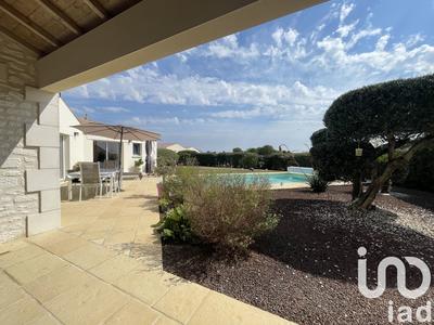 Maison - 162 m² - 5 pièces