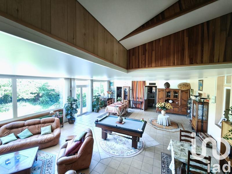 Maison de ville - 270 m² - 11 pièces