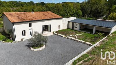 Maison - 230 m² - 5 pièces