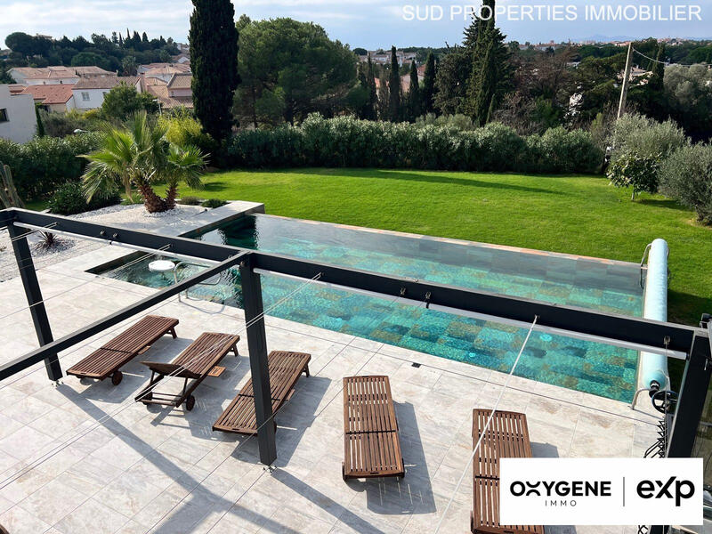 Villa - 223 m² - 7 pièces