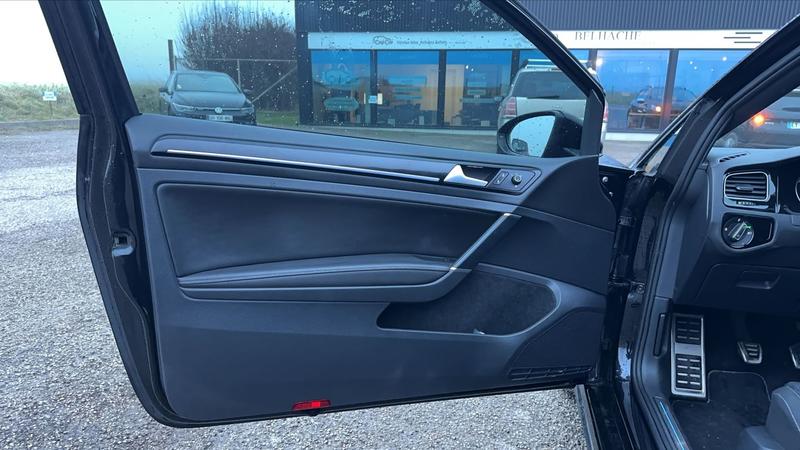 Volkswagen Golf VII 2.0 Tsi 310 4Motion R