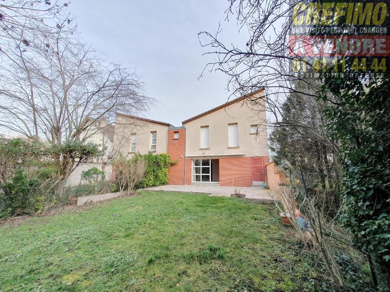 Maison - 122 m² - 4 pièces