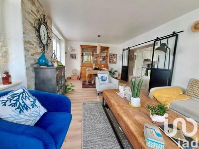 Maison - 163 m² - 9 pièces