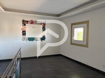 Local commercial - 80 m²