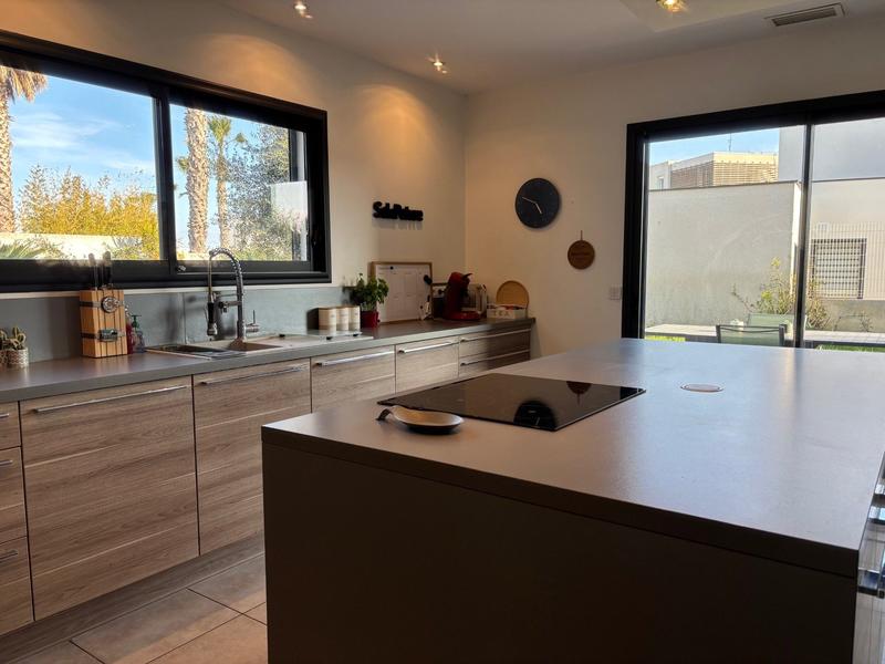 Villa - 150 m² - 4 pièces