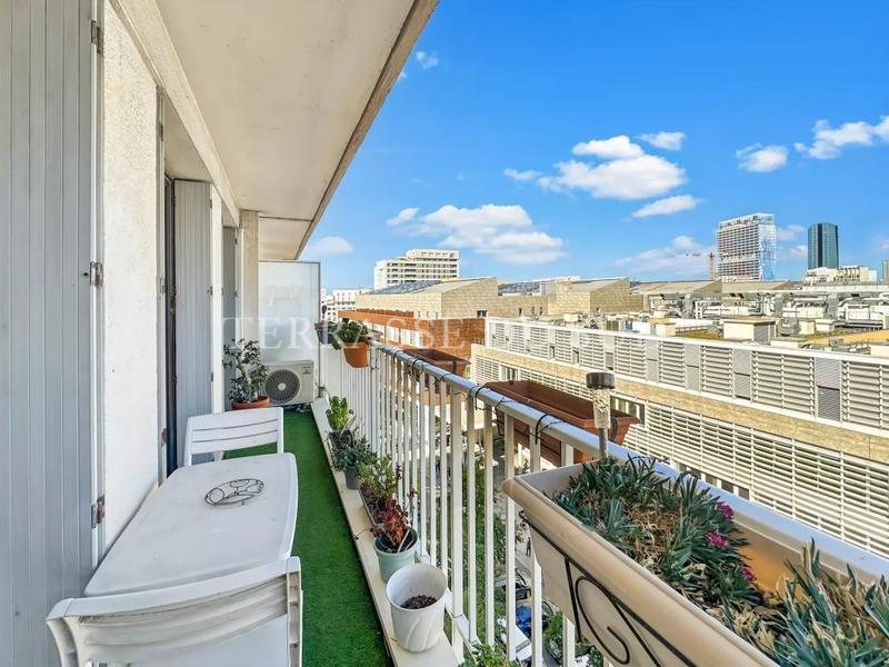 Appartement - 75 m² - 4 pièces