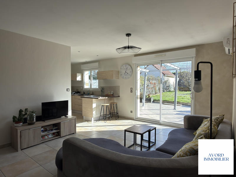 Maison - 133 m² - 6 pièces