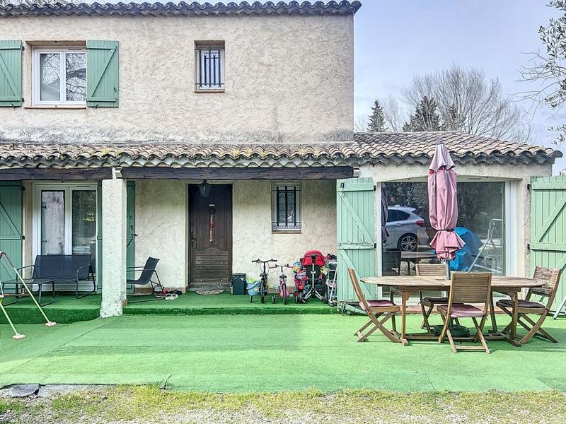 Maison - 173 m² - 6 pièces