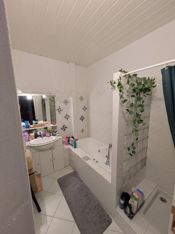 Appartement - 94 m² - 4 pièces