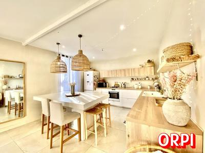 Villa - 111 m² - 4 pièces