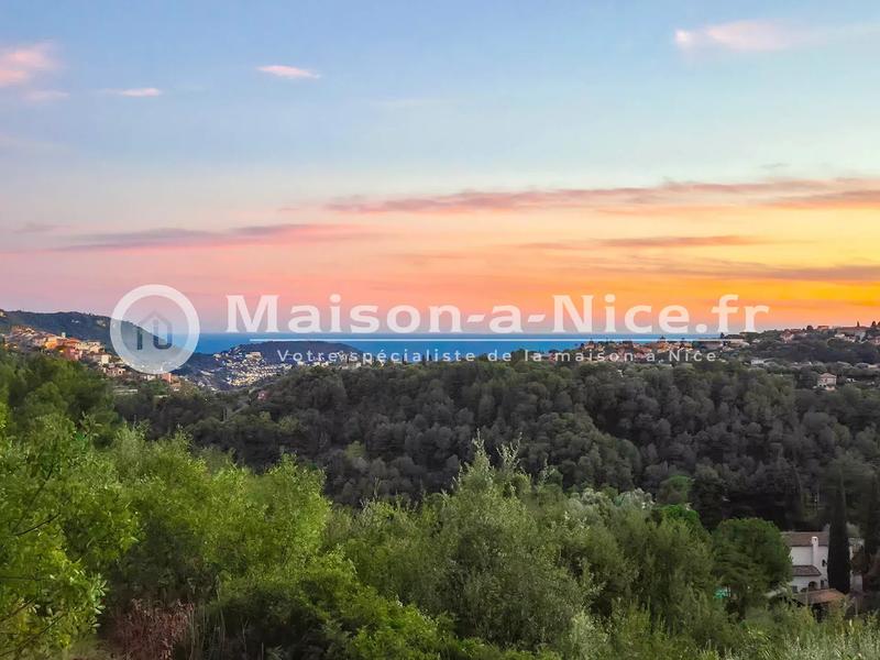 Maison chambre d'hôtes - 285 m² - 10 pièces