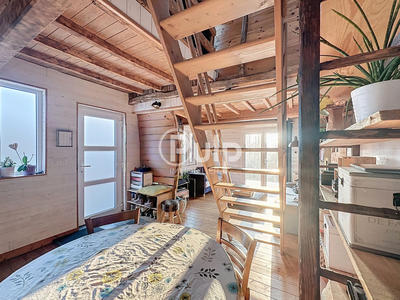 Maison - 60 m² - 5 pièces