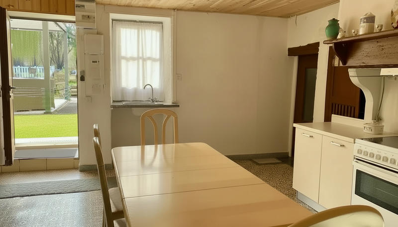 Maison - 225 m² - 7 pièces