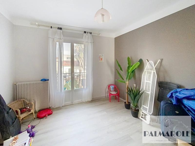 Appartement - 85 m² - 4 pièces