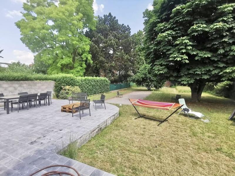 Appartement - 14 m² - 10 pièces