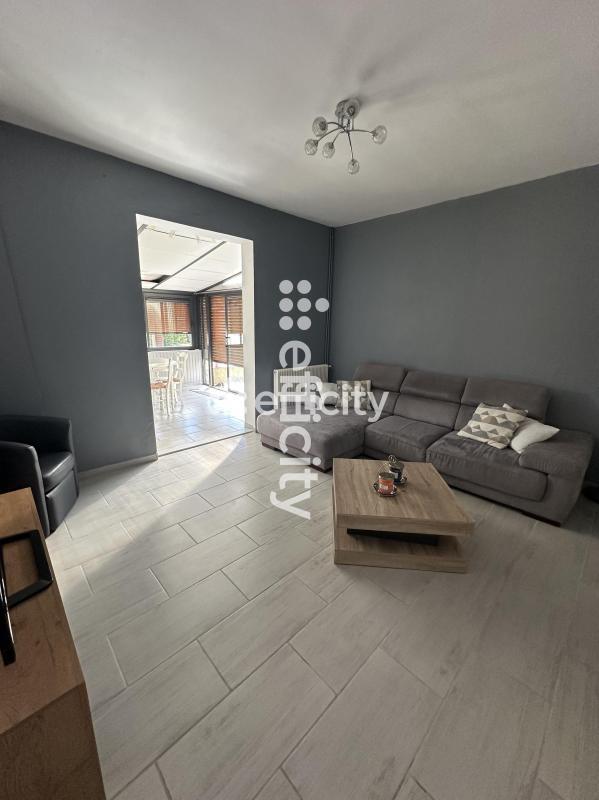 Maison - 118 m² - 6 pièces