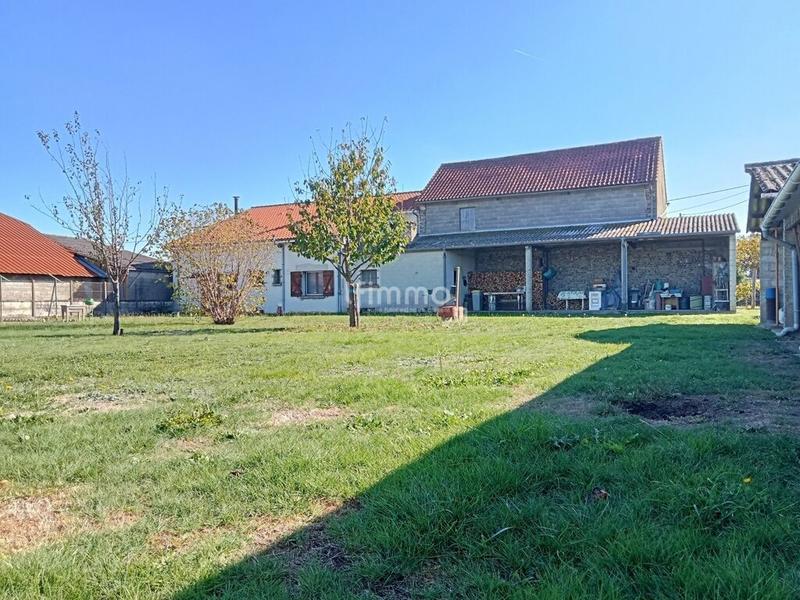 Maison - 216 m² - 6 pièces