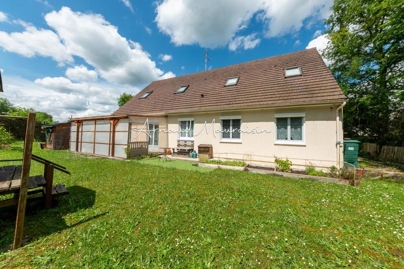 Maison - 177 m² - 6 pièces