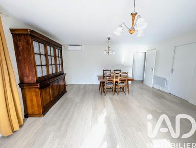 Maison - 83 m² - 4 pièces