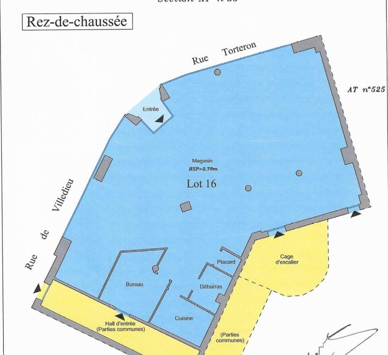 Local commercial - 136 m²