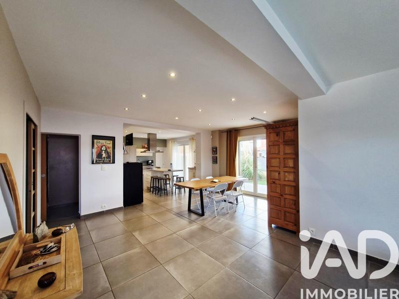 Maison - 174 m² - 8 pièces