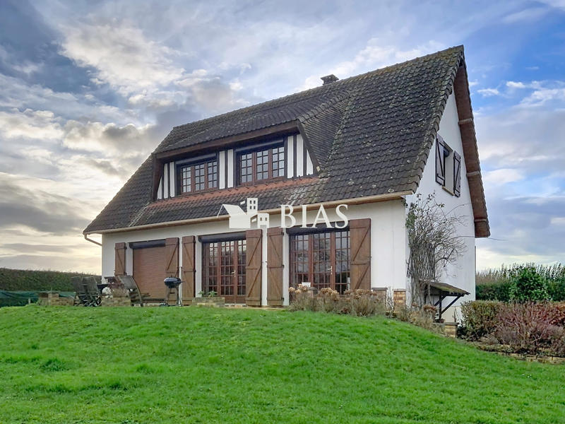 Maison - 140 m² - 6 pièces