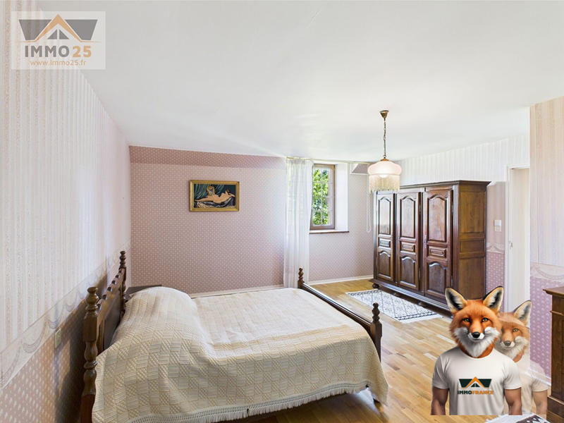 Maison - 266 m² - 10 pièces