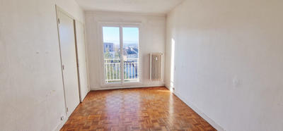 Appartement - 70 m² - 4 pièces