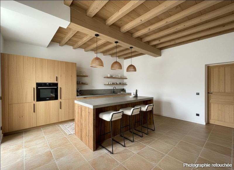 Maison de village - 146 m² - 9 pièces
